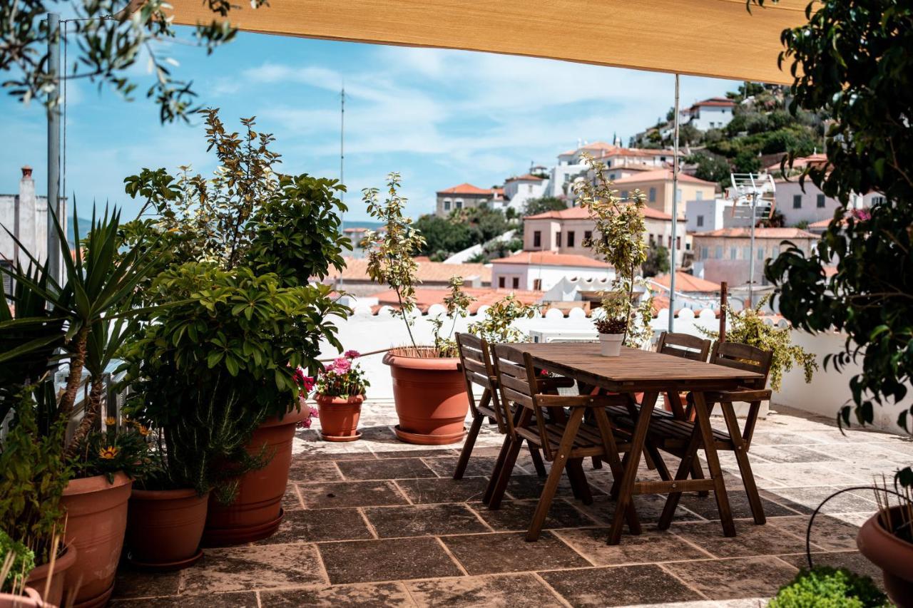 Arokaria Boutique Apartments Hydra  Bagian luar foto
