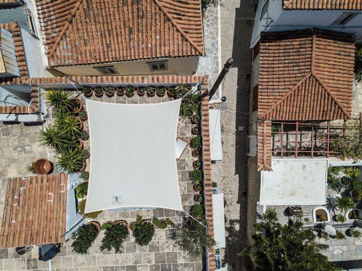 Arokaria Boutique Apartments Hydra  Bagian luar foto