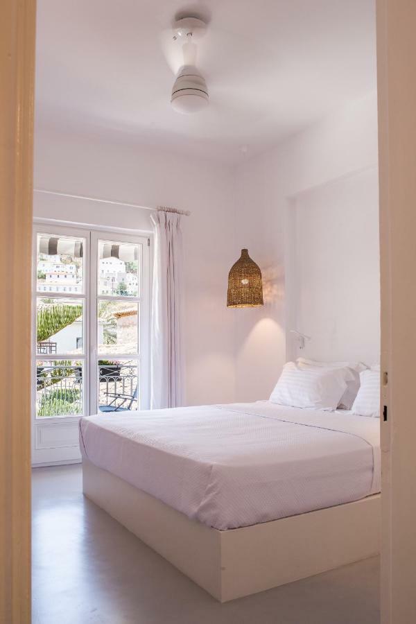 Arokaria Boutique Apartments Hydra  Bagian luar foto